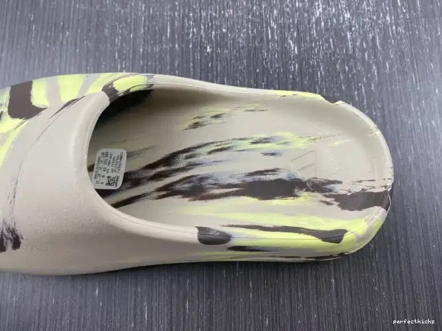 Slide FZ5899 Yeezy Adidas 0624